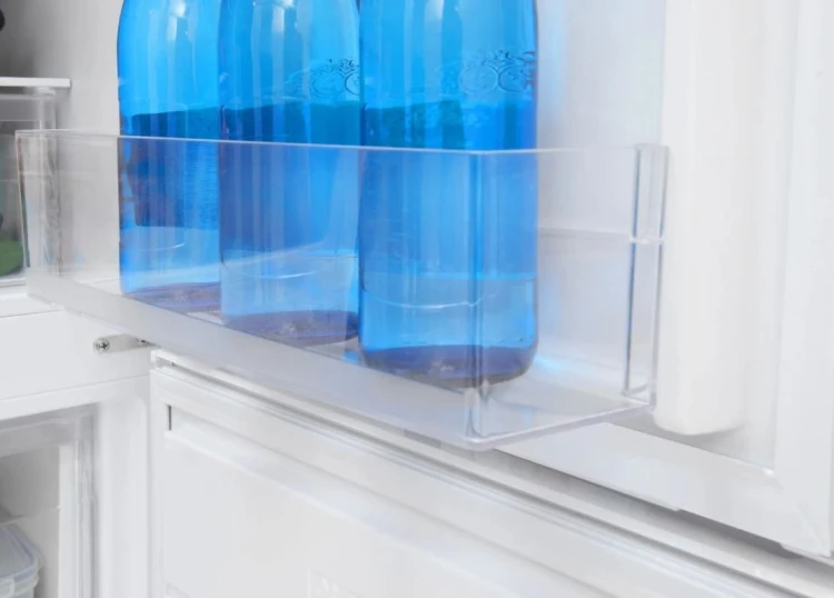 Amica Chłodziarko-zamrażarka FK1815.4U(E)