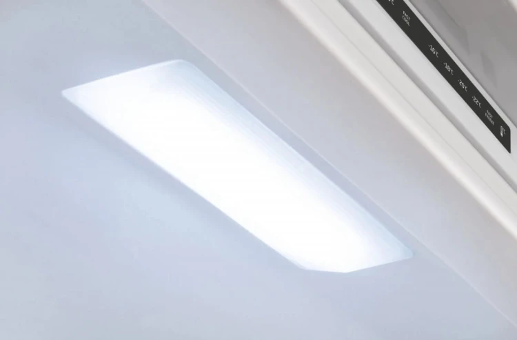 Amica Chłodziarko-zamrażarka BK3055.6NFM(E)