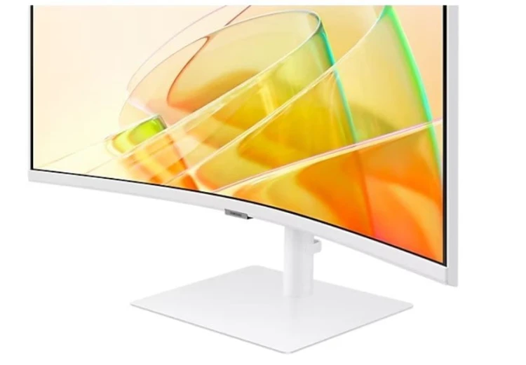 Samsung Monitor 34 cale ViewFinity S65CT VA 3440x1440 UWQHD 21:9 1xHDMI 1xDP 2xTB 4.0(90W/15W) 3xUSB 3.0 LAN 5ms 100Hz HAS+PIV gł. zakrzyw. biały 2Yd2