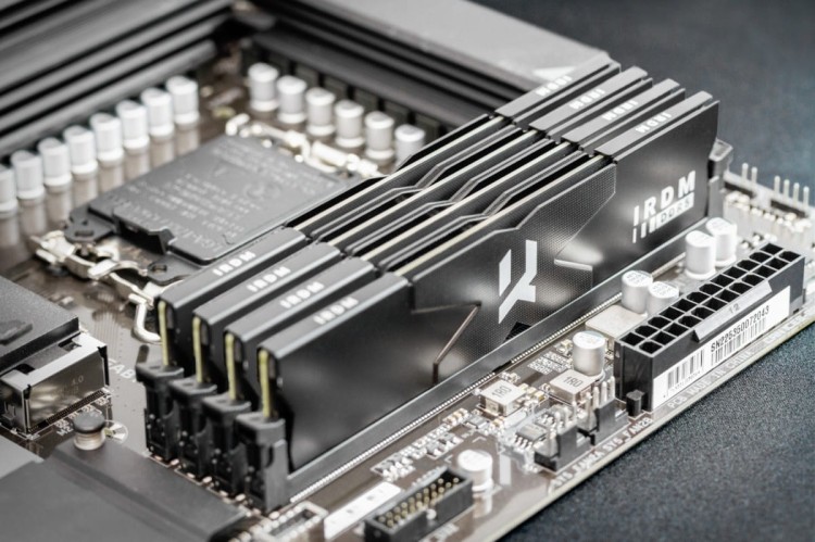 GOODRAM Pamięć DDR5 IRDM 64GB(2*32GB)/6400 CL32 czarna