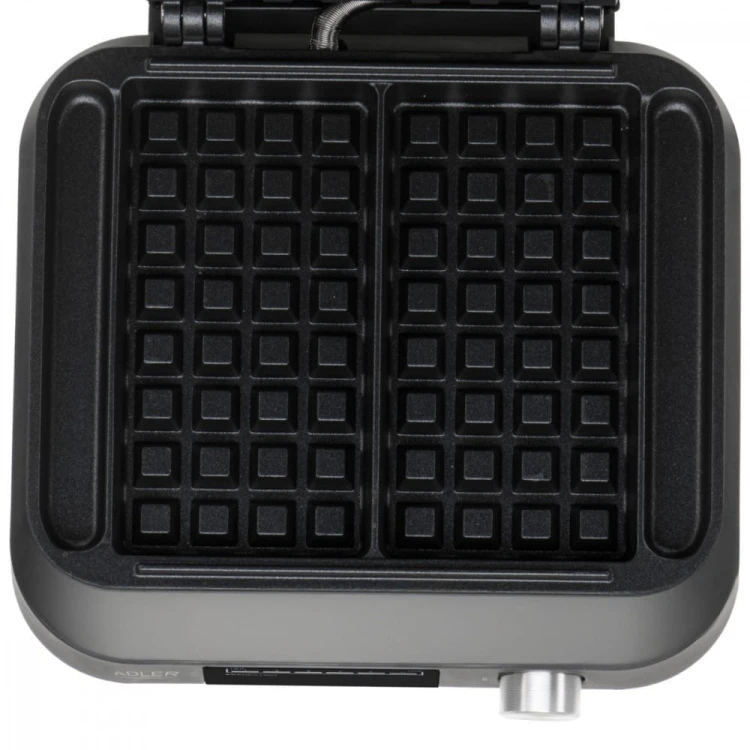 Adler Gofrownica z wyświetlaczem LED AD 3087