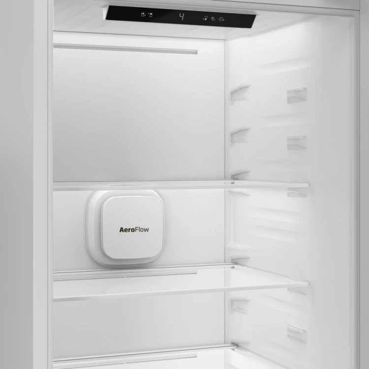 Beko Chłodziarko-zamrażarka B3BCNA324HS